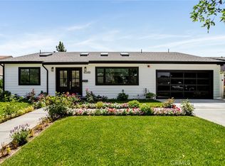 10350 McCormick St, North Hollywood, CA 91601