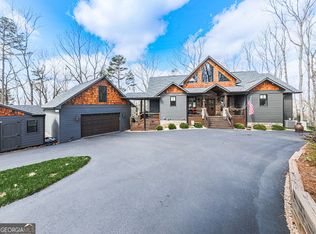 208 Weeks Dr, Ellijay, GA 30540