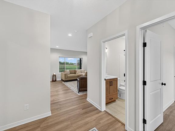 5th image of 6128 Cody Ln NW