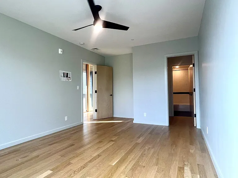 145 Willow St #2 — Photo 7