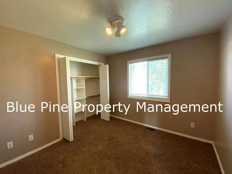 3904 E Lorna Ave — Photo 8