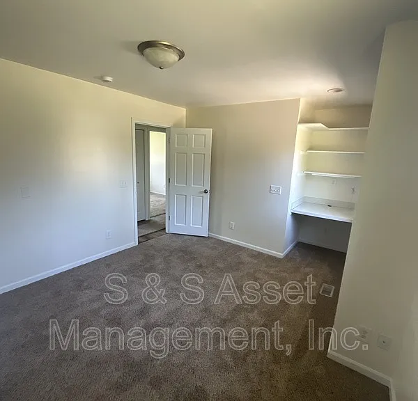 3324 Danbury Crossroad St — Photo 21