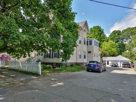 2nd image of 80 Lincoln Ave #2