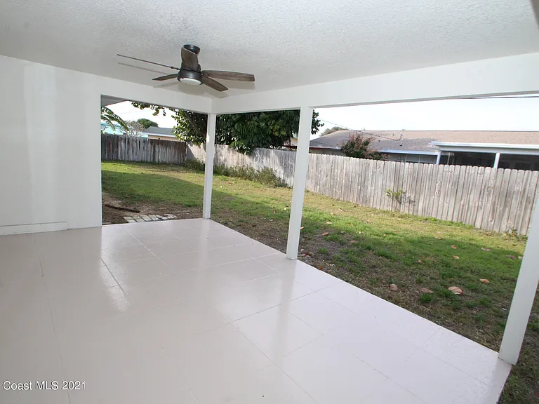 580 Pine Tree Dr — Photo 22