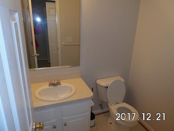 4th image of 1154 Long Meadows Dr #B