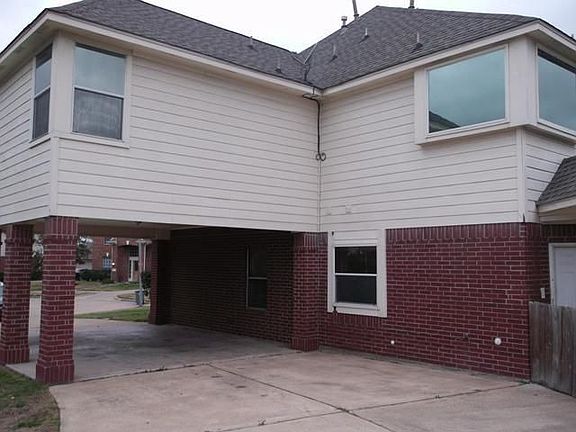 2nd image of 12803 Hubers Ct