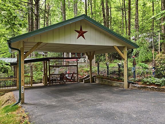 5th image of 371 Sassafras Gap Road