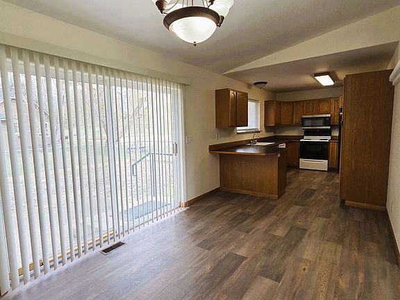 4th image of 2535 E French Gulch Rd