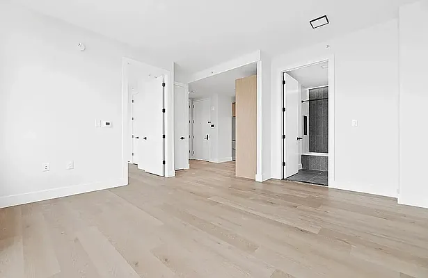 Rented by REAL New York | media 34