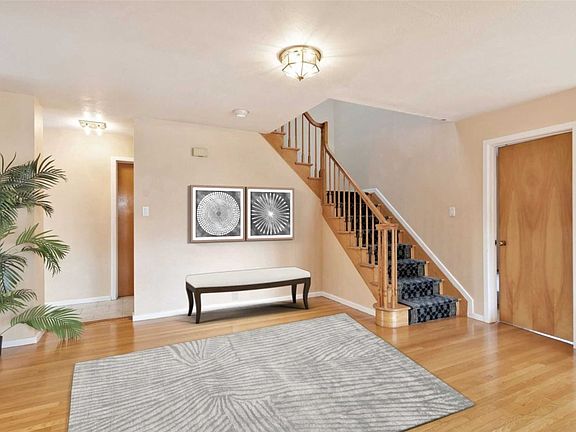 3rd image of 1428 Arndt Pl