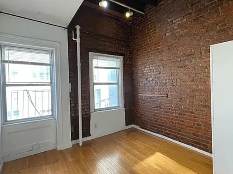 336 9th Ave #PENTHOUSE — Photo 4
