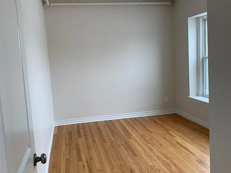 319 E Grand River Ave #1 — Photo 16