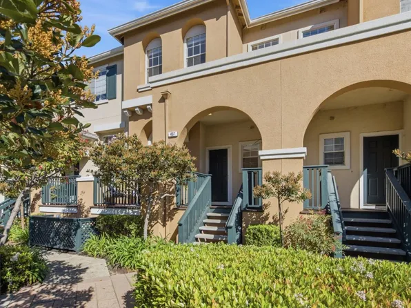 407 Charlott Ln, Redwood City, CA 94063
