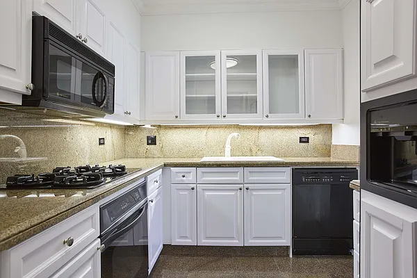 Sold by Brown Harris Stevens | media 5