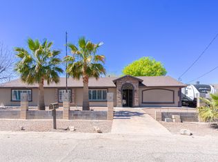 10594 La Veranda Dr, Socorro, TX 79927