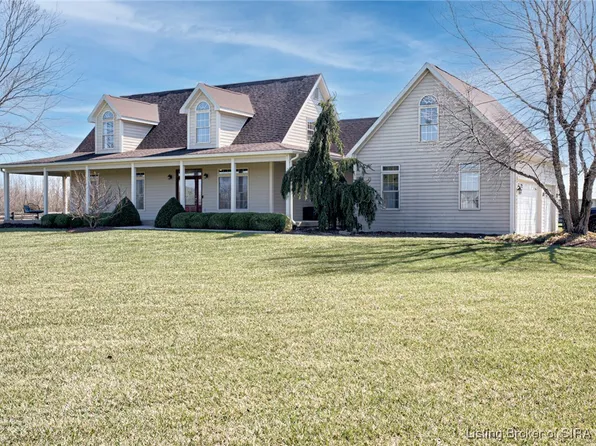 2916 Cottonwood Drive, Scottsburg, IN 47170