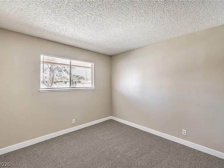 2426 Paradise Village Way #2426 — Photo 12