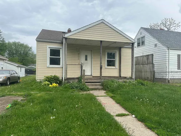 2116 S Beacon St, Muncie, IN 47302