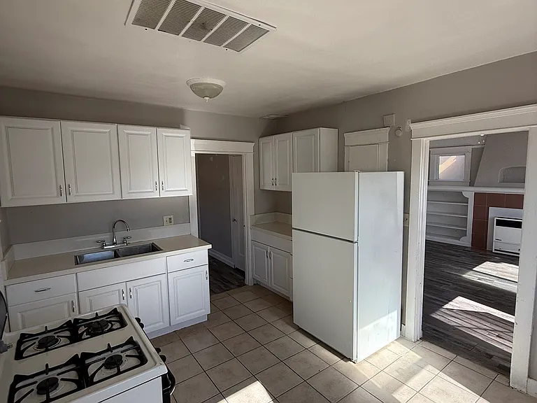 4614 Orange Ave — Photo 12