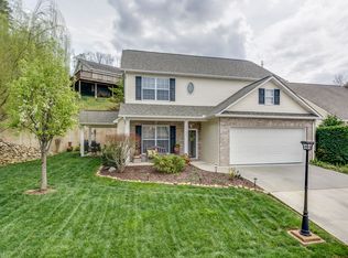 9904 Bellflower Way, Knoxville, TN 37932