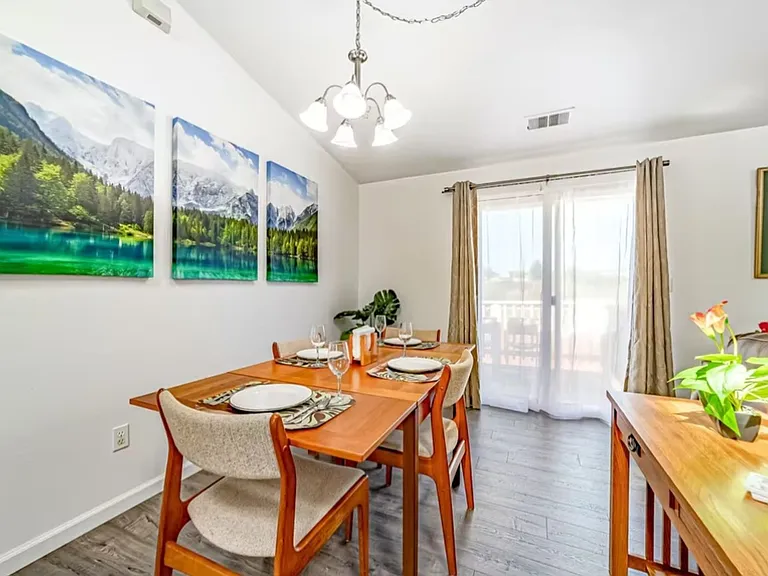 4190 Hillside Ct — Photo 33