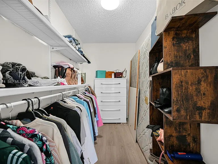 19707 Turnberry Way #17A — Photo 25