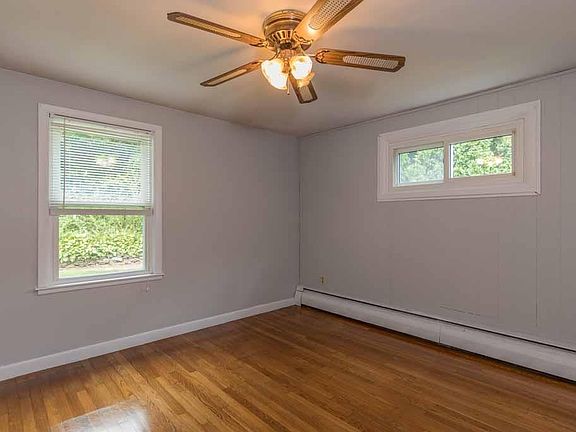 5th image of 62 Smith St