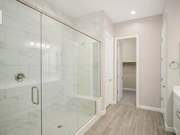 5th image of 24223 N 21st Pl