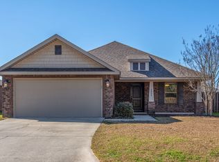 5009 Makenna Cir, Pace, FL 32571