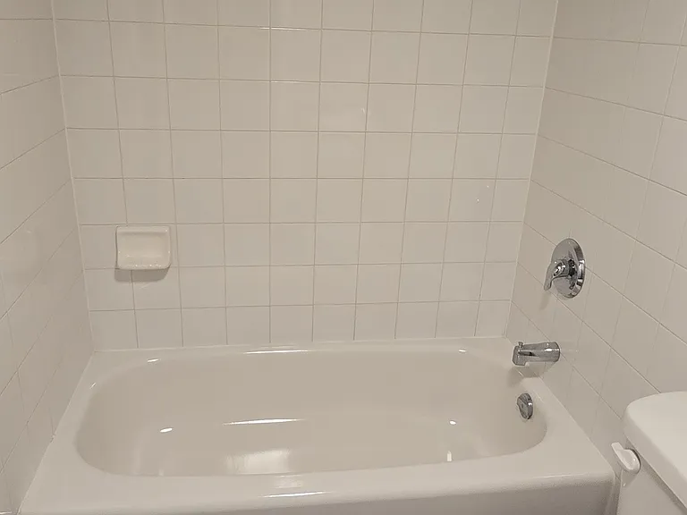 274 Highland Rd E #10 — Photo 9