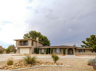 16220 Monache Ln, Apple Valley, CA 92307