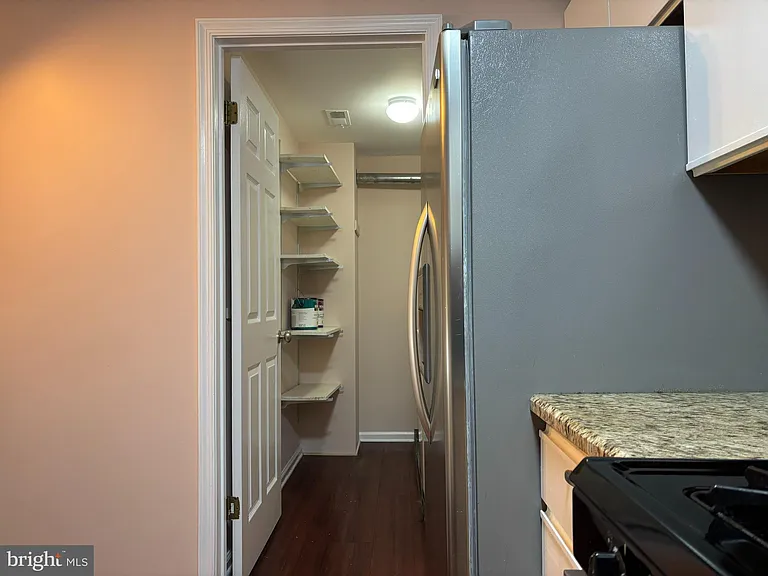303 Mountainview Dr #303 — Photo 14