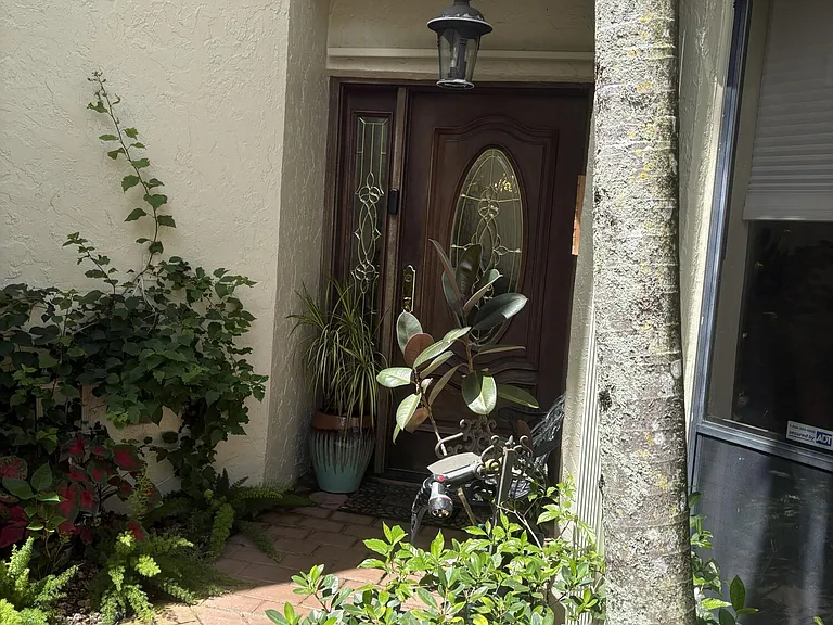 38 Balfour Rd W — Photo 38