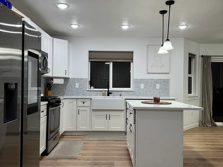 2944 W 18th Ave — Photo 11