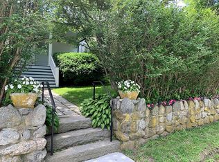 76 Milbank Ave, Greenwich, CT 06830