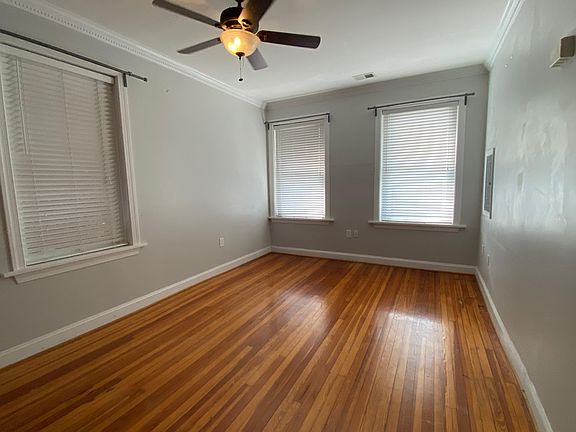 Note photos are of a similar unit in the same building. The unit is currently occupied and we don't have vacant photos of unit 1B.