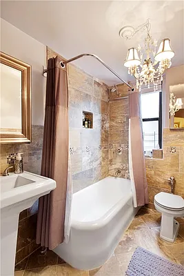 Sold by EZ Premier Realty | media 2