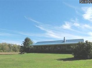 11184 Peck Rd, Mantua, OH 44255