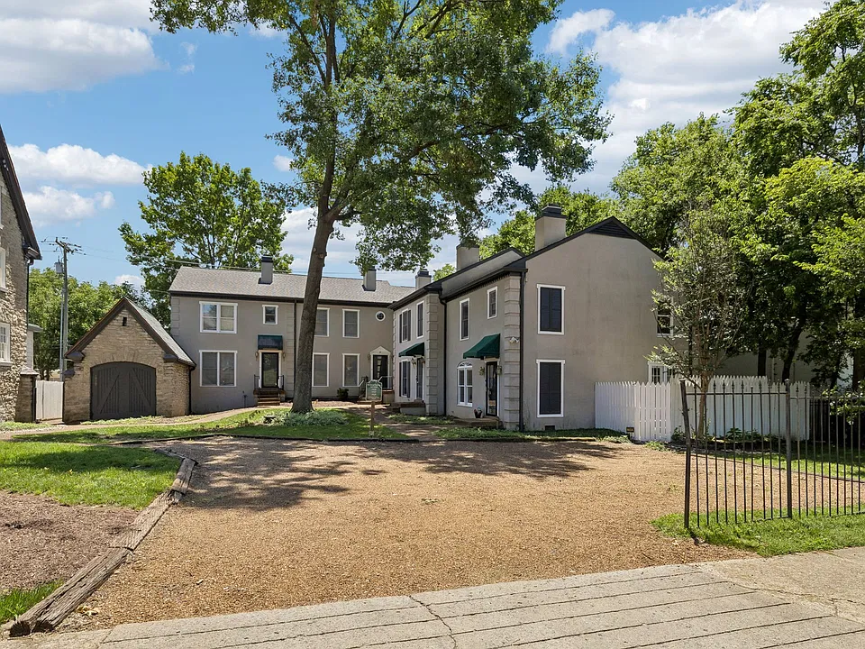 1939 Capers Ave