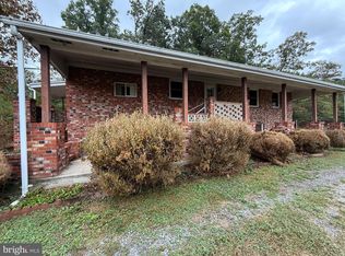 354 Cherry Run Rd, Hedgesville, WV 25427