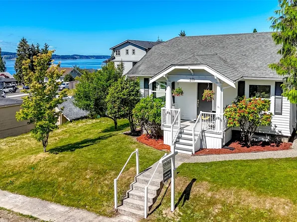 311 Steilacoom Street, Steilacoom, WA 98388