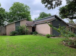 24010 Lone Elm Dr, Spring, TX 77373