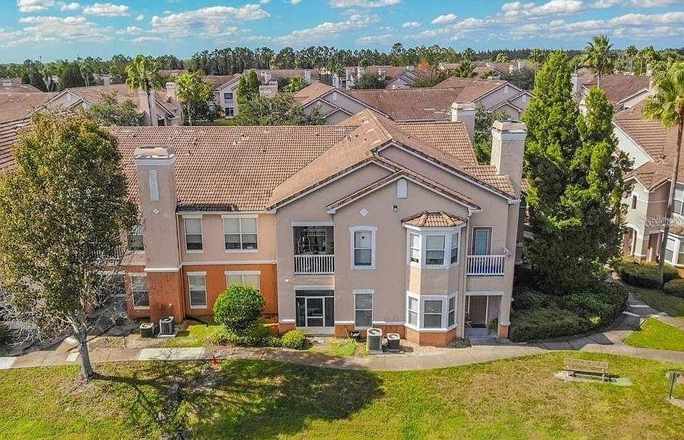 1st image of 10461 Villa View Cir #10461