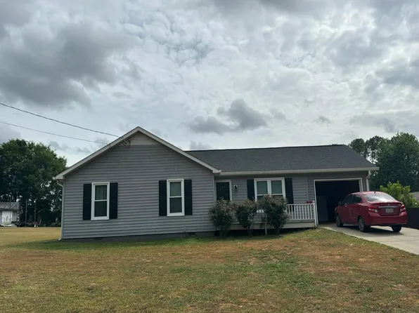 19 Winter Wood Dr, Taylorsville, GA 30178