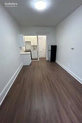 Rented by Sotheby's International Realty | media 9