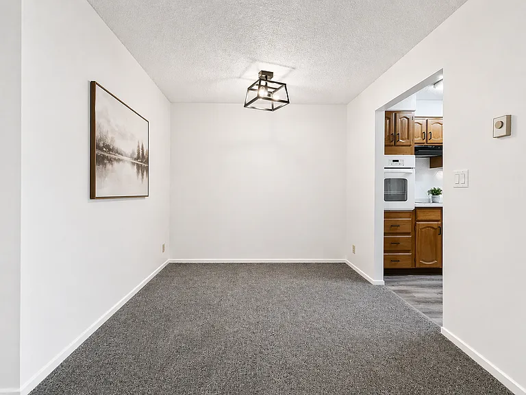 306 Chumalia St — Photo 4
