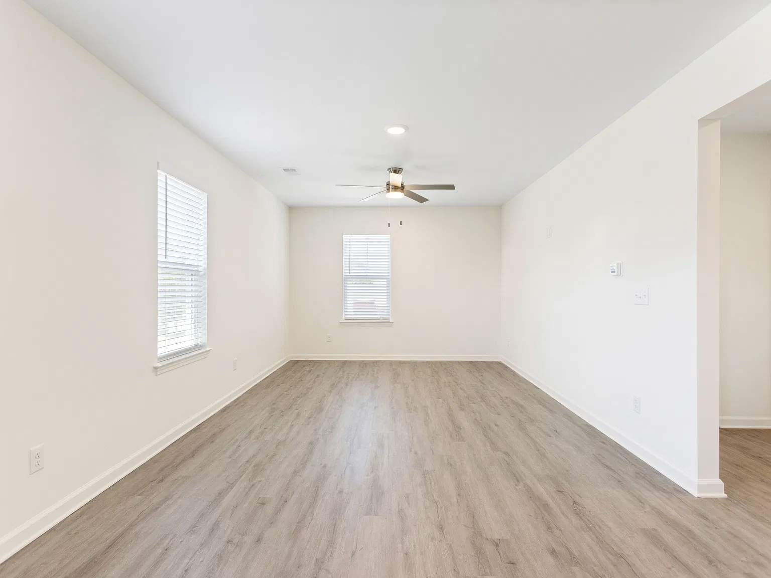 714 Taylor St - C — Photo 4