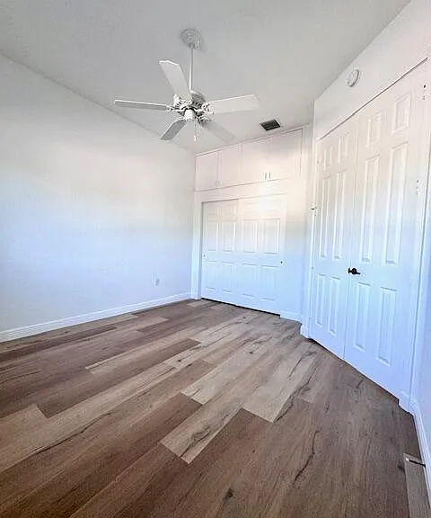 7842 Exeter Blvd E — Photo 32