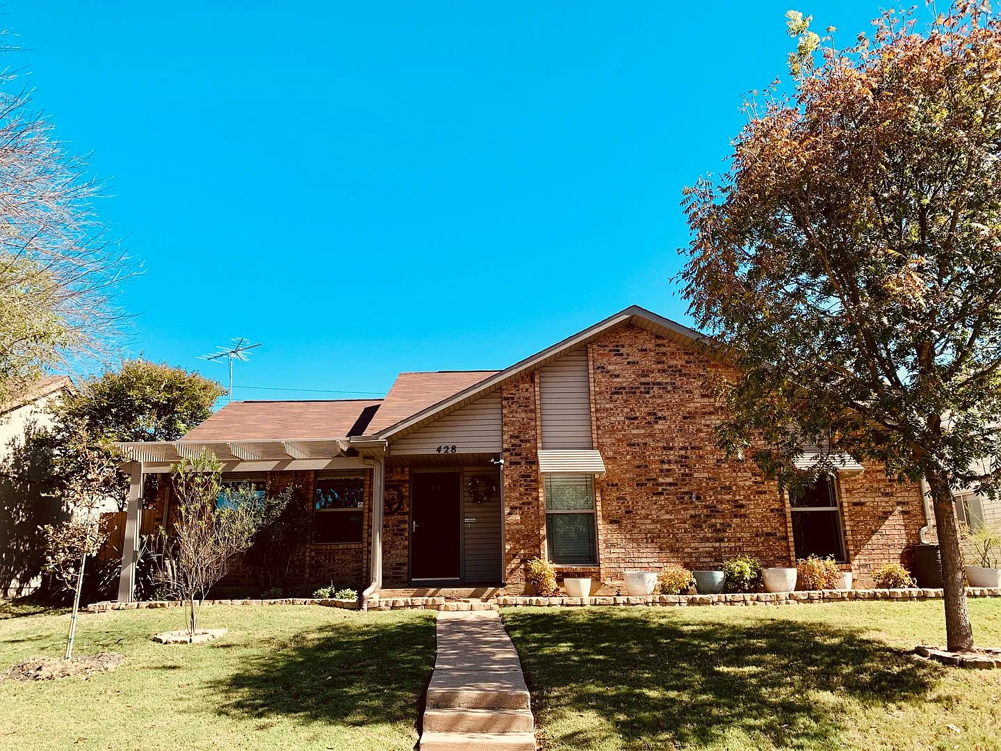 Move-In Ready 3-Bedroom in Sought-After Allen ISD — Photo 1