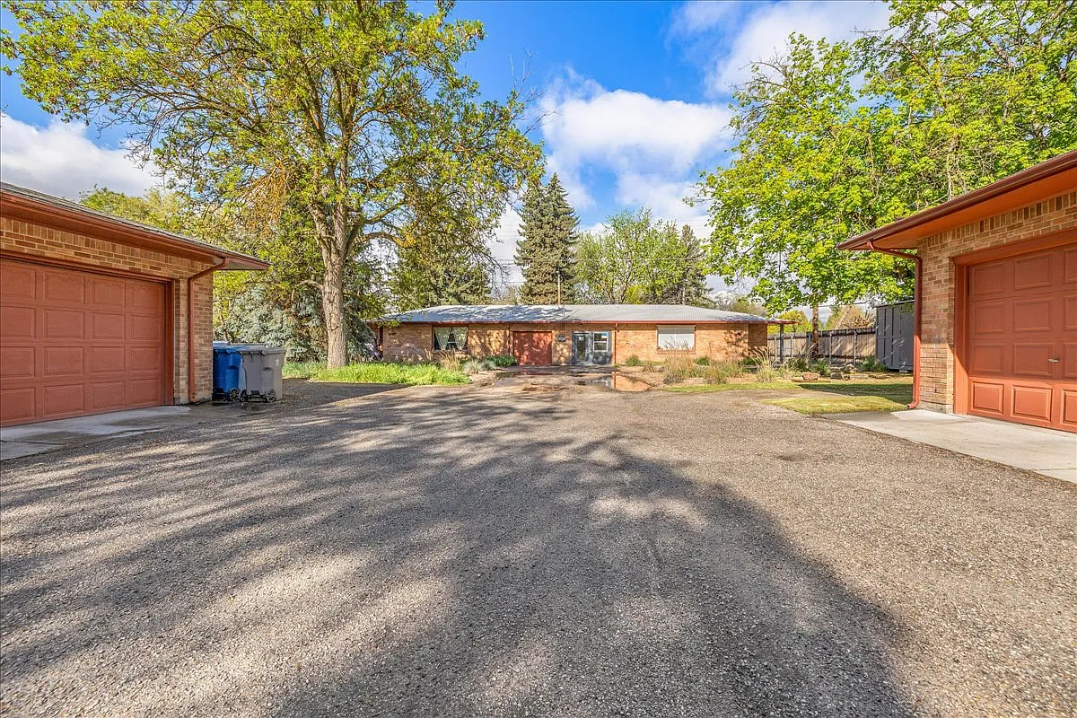 2 bed, 980 sqft, $1,800 — Photo 4